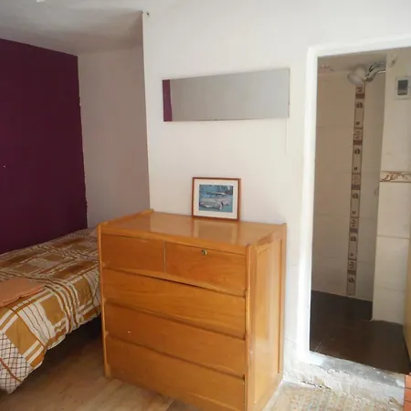 El Imperio Hostel